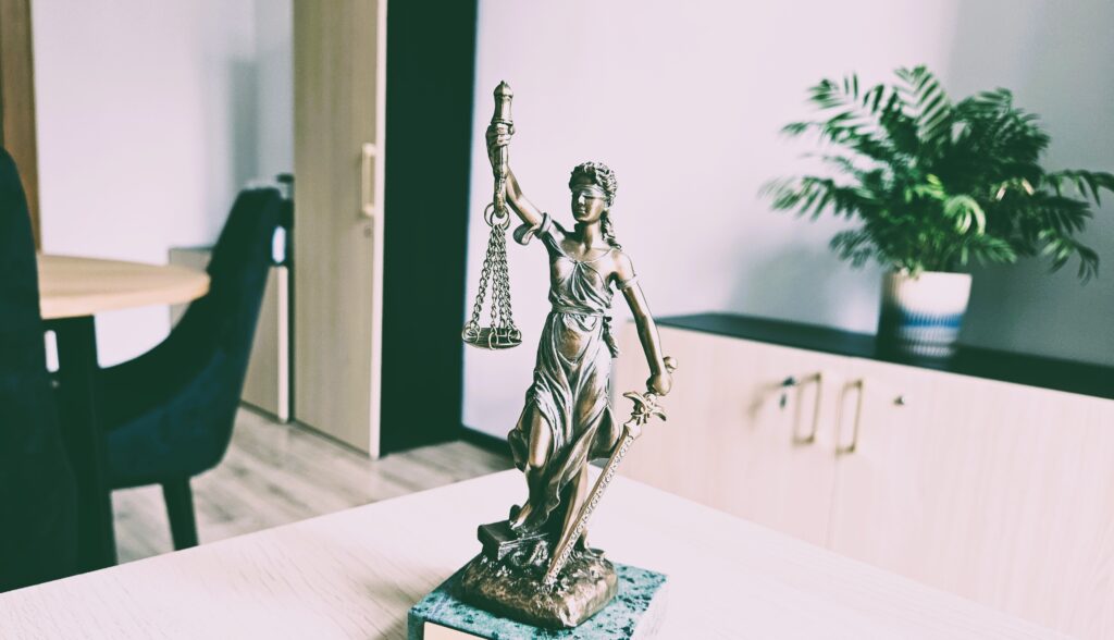 kancelaria windykacja Koszalin, prawnik windykacja Koszalin, prawnik w Koszalinie, prawnik od umów Koszalin, prawnik obsługa firm online, radca prawny obsługa firm online, kancelaria Koszalin cennik